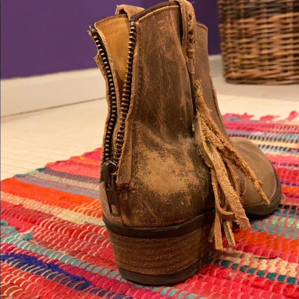 Very Volatile Booties - image 2